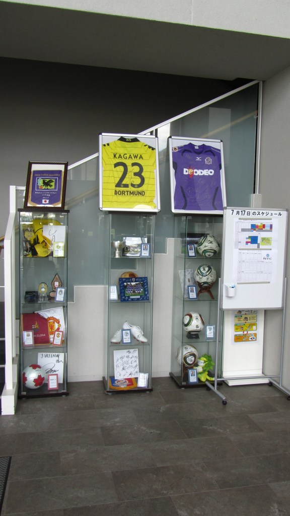 Hall of fame, Kagawa is ex-Cerezo